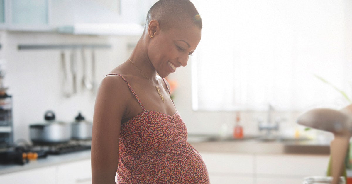 pregnancy-glow-real-or-myth-why-it-happens-and-when-it-starts