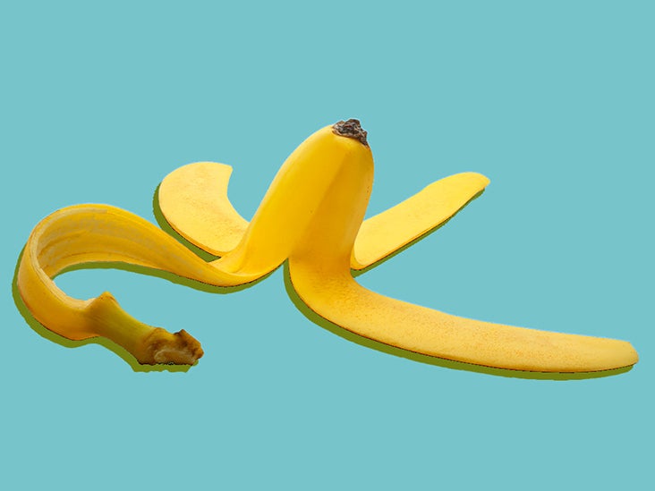 23 Banana Peel Uses: For Skin Care, Hair Health, First Aid, and More