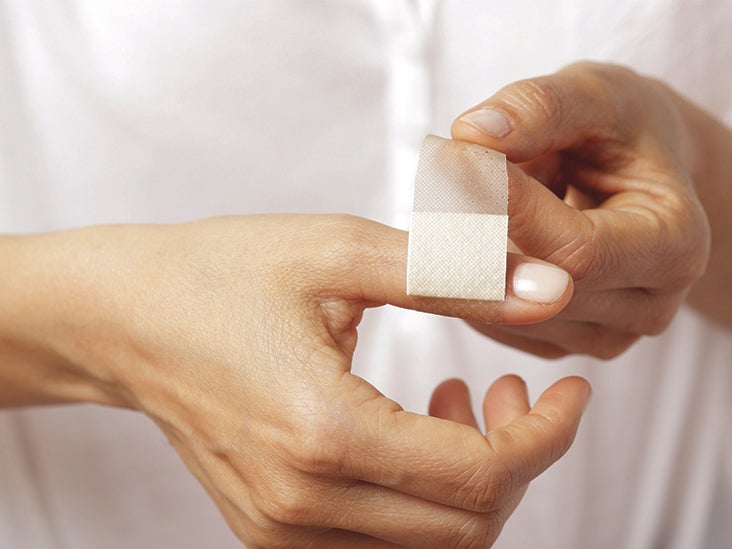 How to Stop a Bleeding Finger: Step-by-Step Instructions