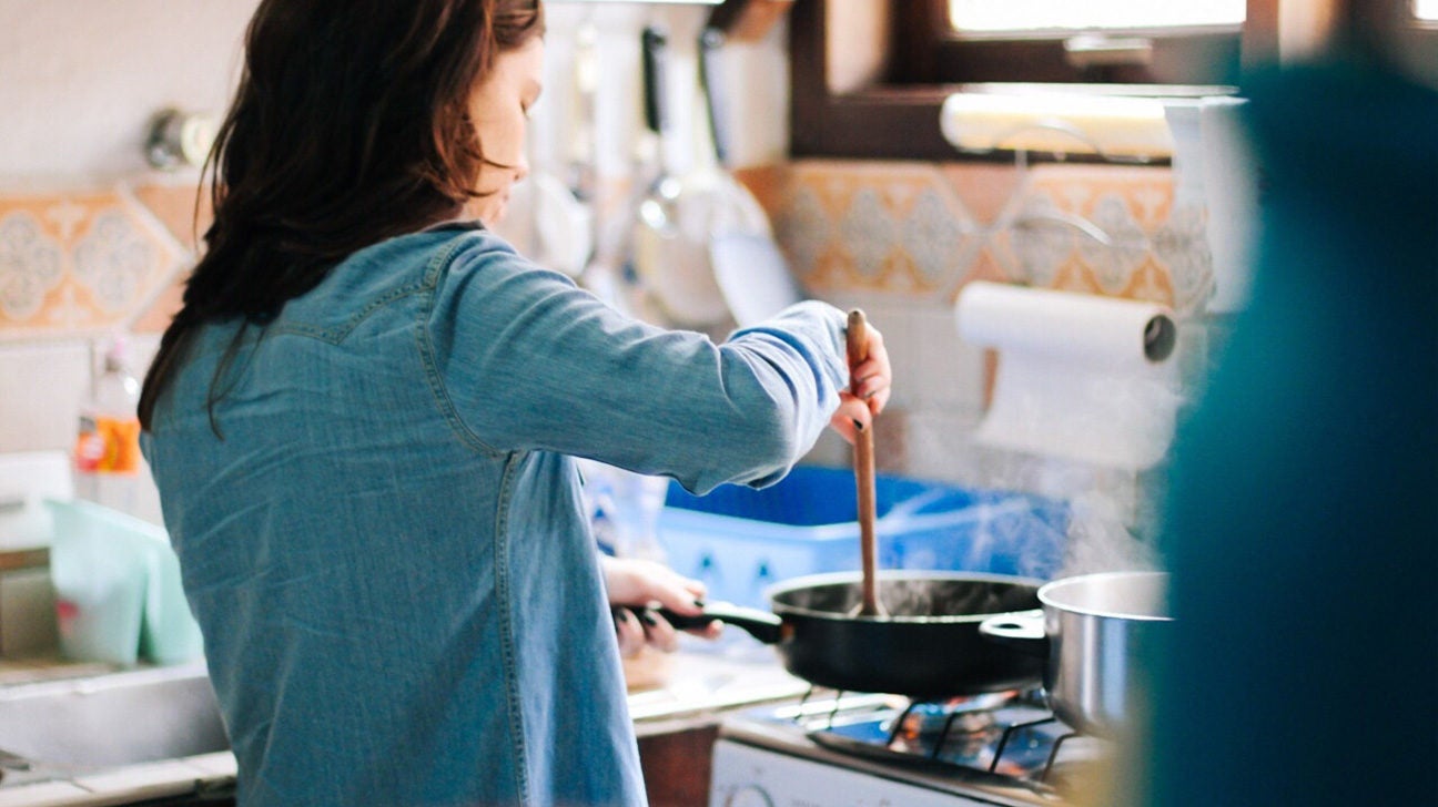 The Worst Advice We've Ever Heard About Authentic Kitchen Cookware