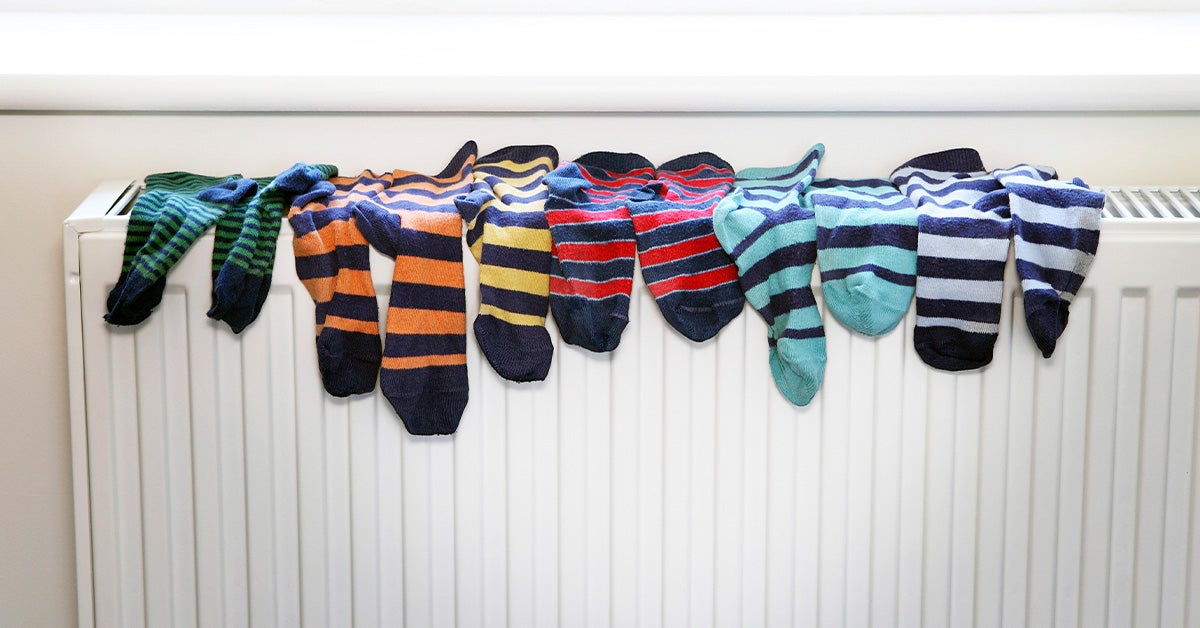 Wearing Wet Socks to Bed: Will It Cure the Common Cold?