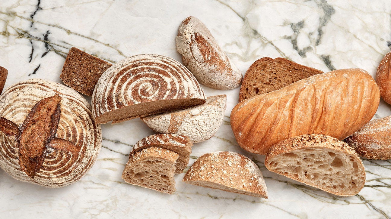 This Container Keeps Bread Fresh, Mold-Free for Weeks