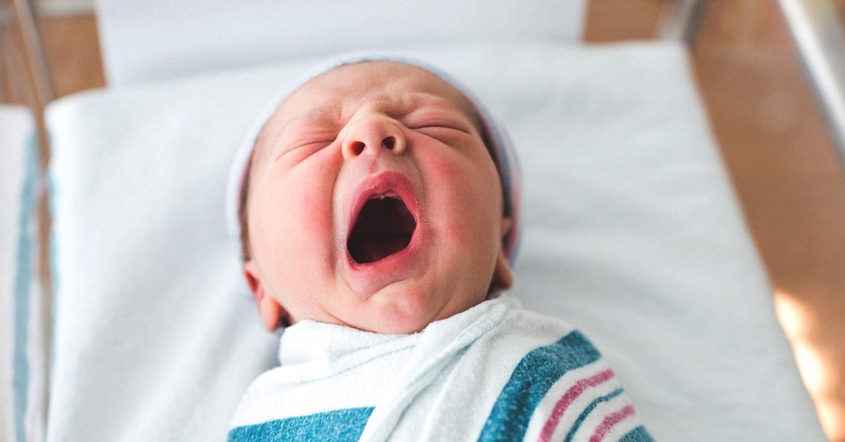 newborn-sneezing-is-it-a-cold-or-something-else