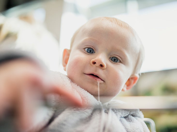 1 month old baby with thick saliva