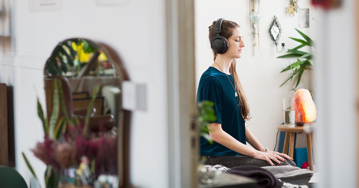 6 Ways to 'Quiet' Your Brain and Live Longer