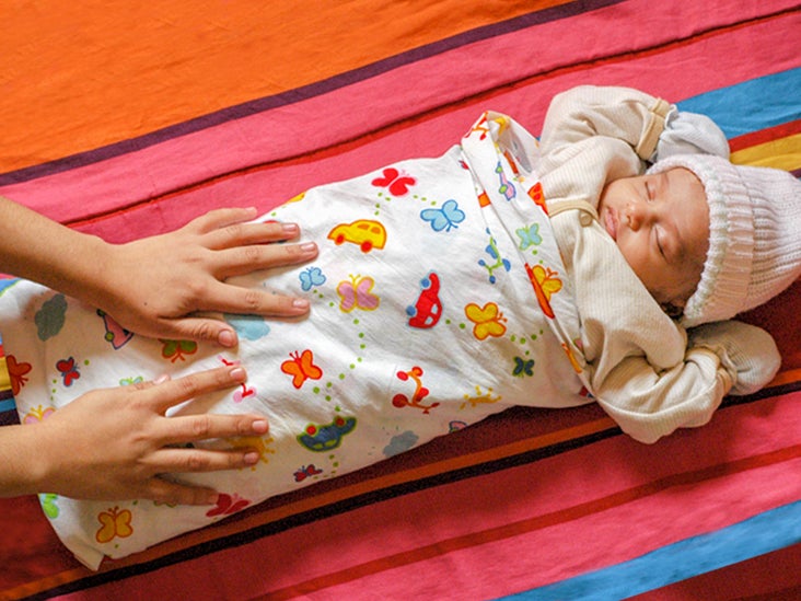 How to Get Baby to Sleep Without Swaddle 