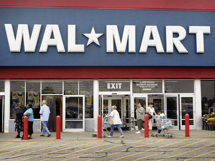 Walmart Encouraging Employees to Go to Highest Rated Doctors -- Here's Why