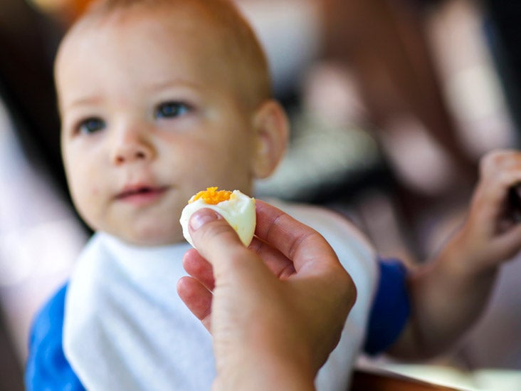 Salt for Babies: How They Eat?