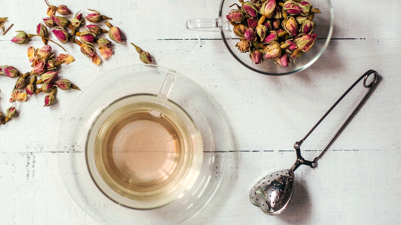 Rose tea works like magic for our body, reduces weight; Read more