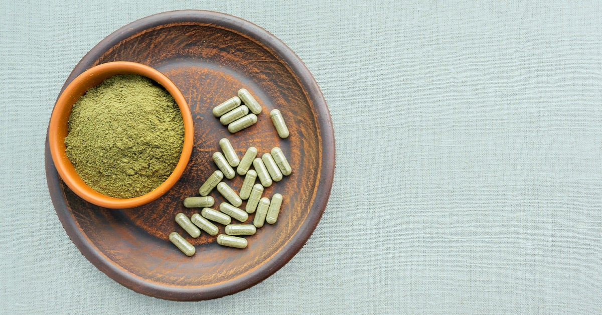 Kratom and Alcohol: Effects, Overdose Risk, and More