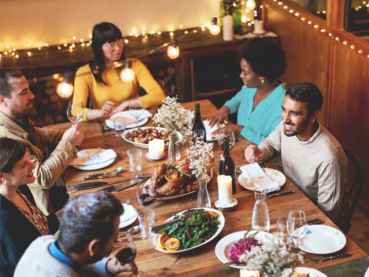 How to Host Holiday Events with RA: 6 Tips