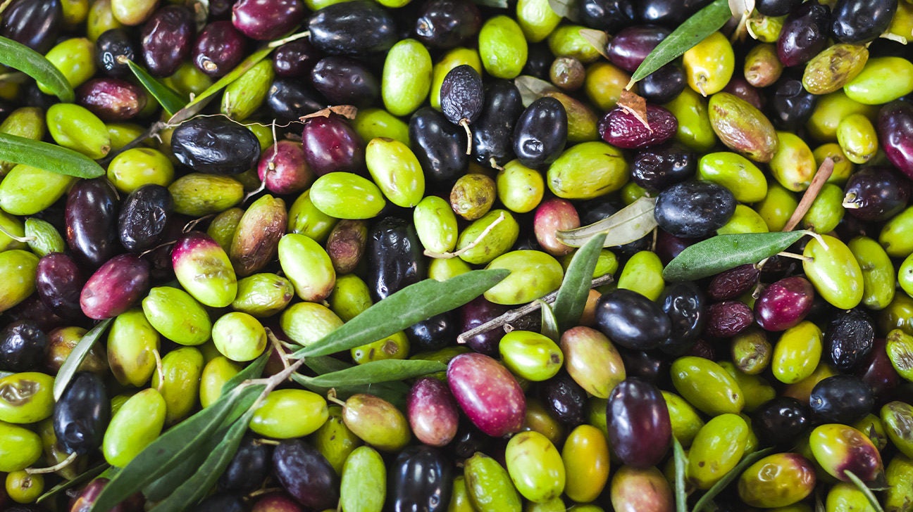 12 Benefits and Uses of Cold Pressed Olive Oil