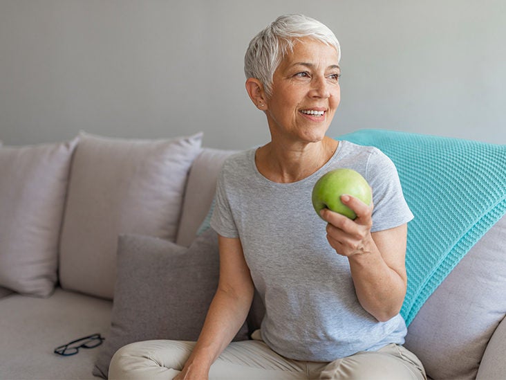 Alzheimer's Risk May Be Reduced by Eating Apples and Other Foods Rich in Flavonoids
