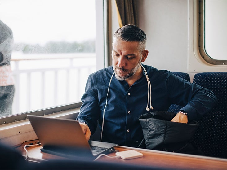 重要な公式および非公式のコミュニケーション