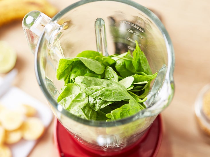 5-evidence-based-benefits-of-spinach-juice