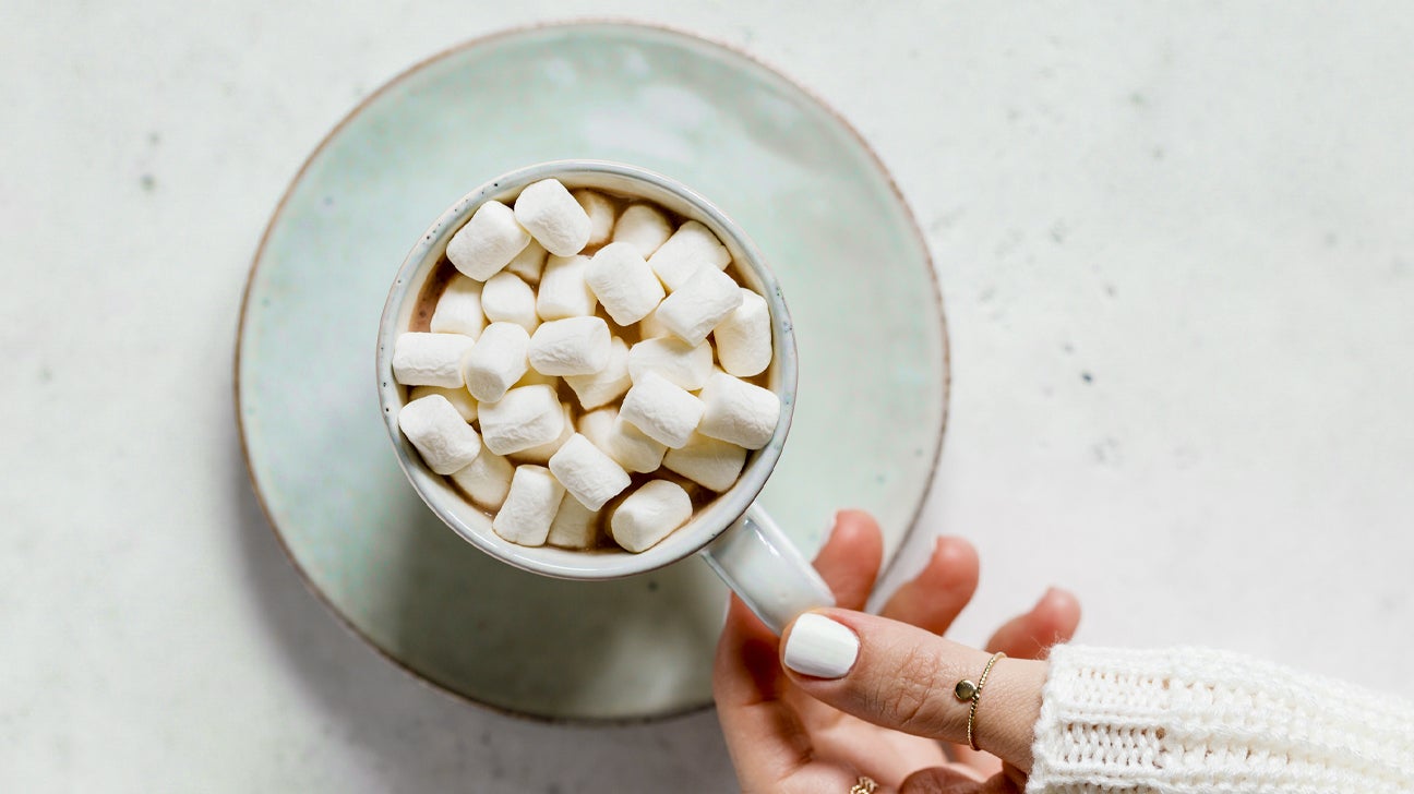 Can Marshmallows Treat a Sore Throat? Research and Facts