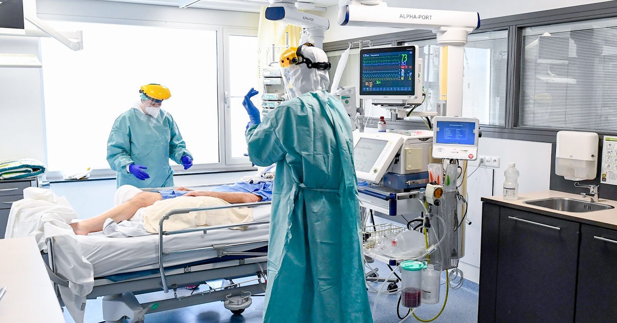 People Hospitalized with COVID19 Face Risk of Kidney Damage