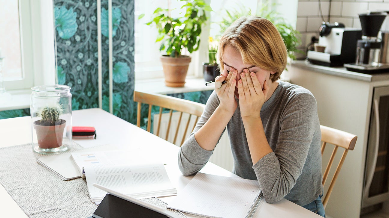 MS Eye Twitch Causes, Treatment, and Outlook