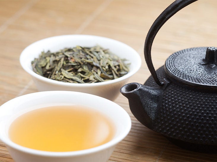 10 Good Reasons to Drink More Green Tea