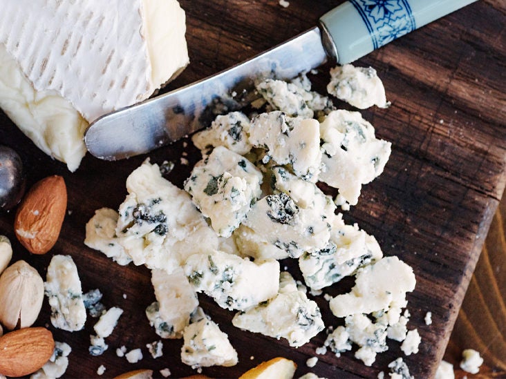 Can Pregnant Women Eat Blue Cheese?