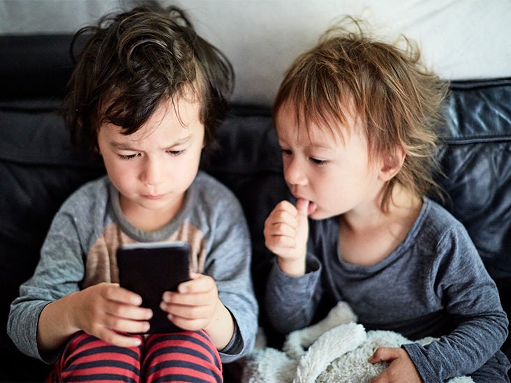 Preschoolers May Be Looking at Screens More Than You Think: What Parents Can Do