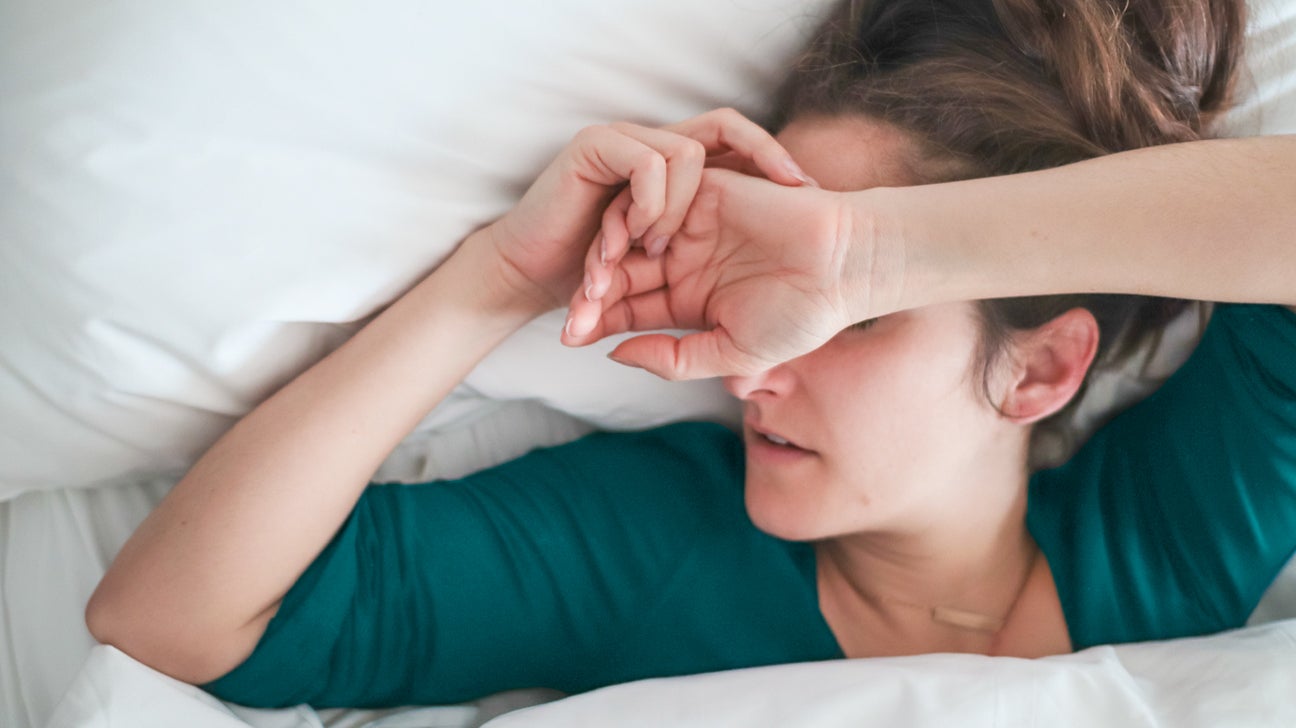 Dormir más y con menos dolores a pesar de los años: cómo elegir el