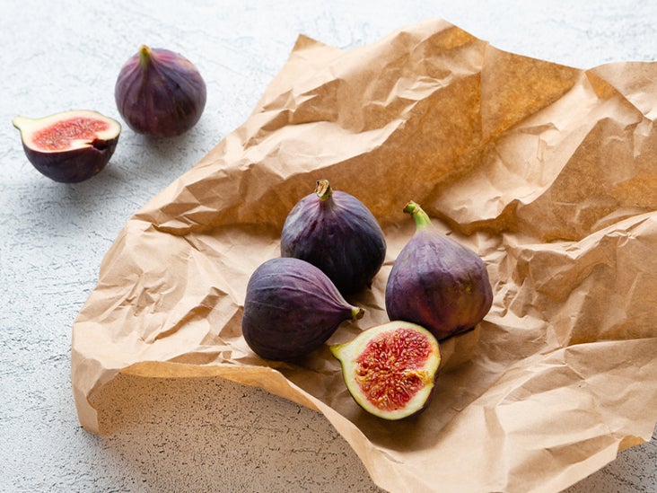 længst sjækel bleg Figs: Nutrition, Benefits, and Downsides