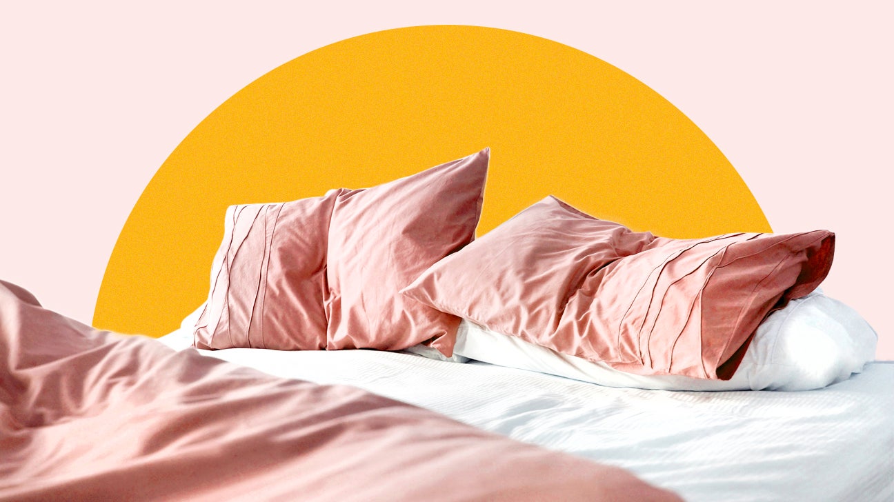 https://post.healthline.com/wp-content/uploads/2020/07/479916-Which-Sheets-Are-Best-if-You-Get-Uncomfortably-Warm-While-You-Sleep_Header.jpg