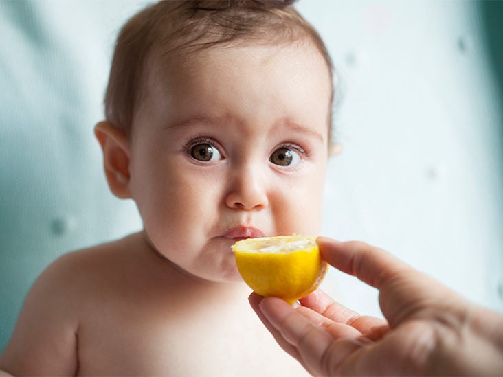 Lemon for Babies: Benefits, Age to Introduce, Precautions