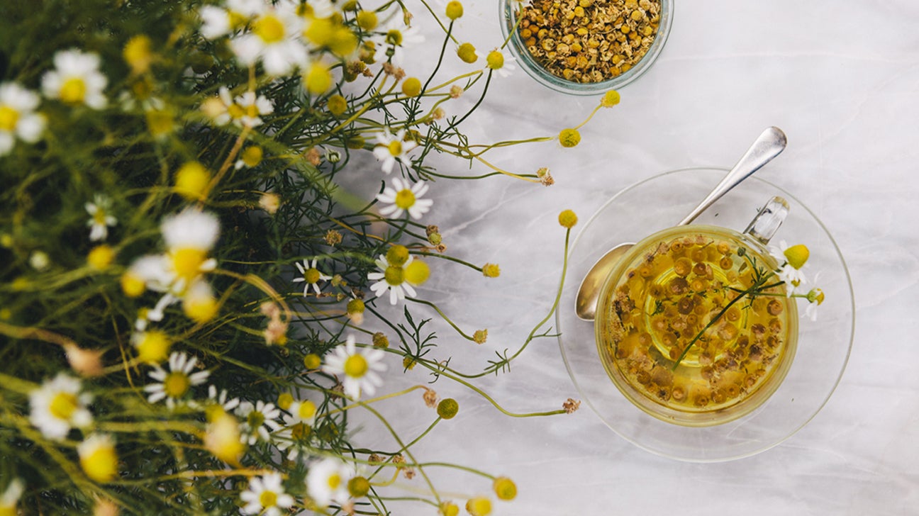 chamomile_tea_on_marble_countertop-1296x728-header.jpg