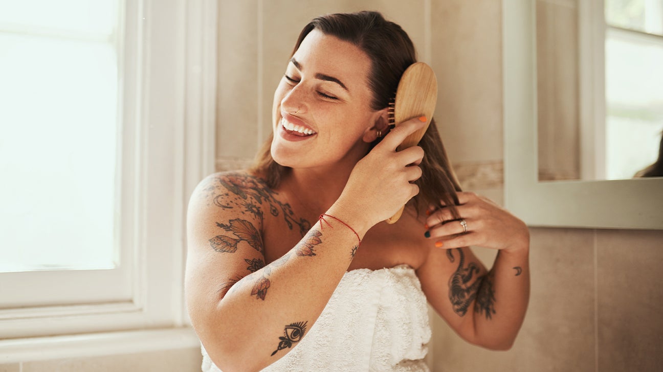 Brushing your hair in the shower will transform your scalp completely
