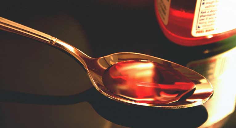 About Robitussin DM: Ingredients, Dosage, and Side Effects