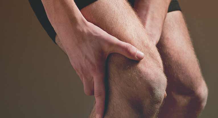 Popliteal Vein Thrombosis: Symptoms, Treatment, and More