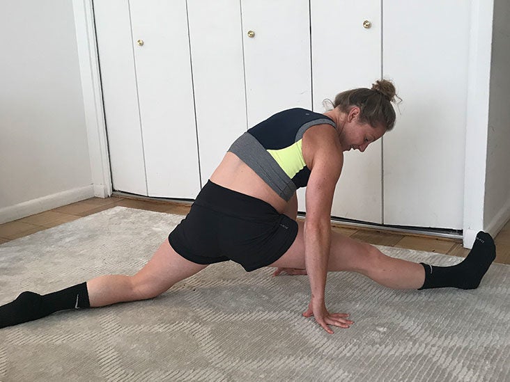 How To Do The Splits Training Tips Instructions And Precautions
