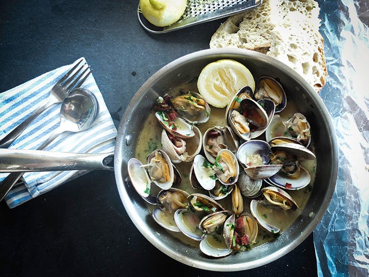 the-benefits-of-eating-seafood-for-older-adults