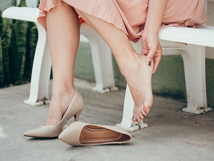 skin glue for cracked heels