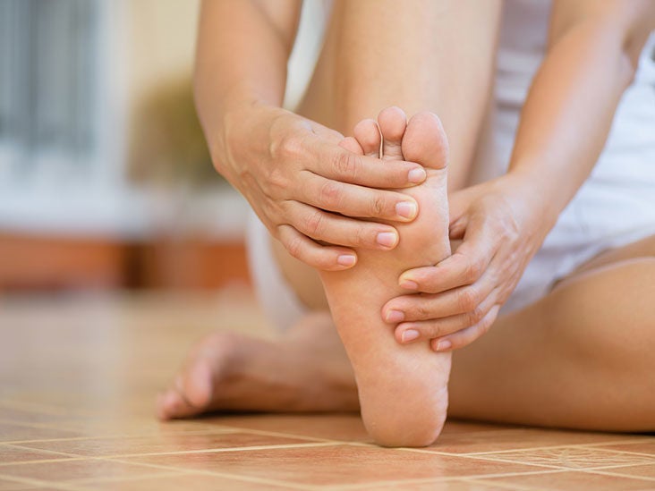 Toe Numbness: Signs, Causes, and More