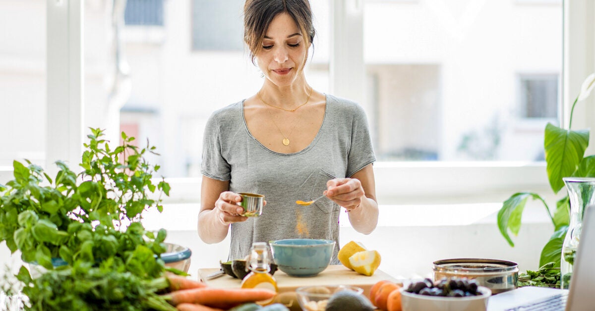 Easy Guide to the Best Protein Powder for PCOS 2023 AtOnce