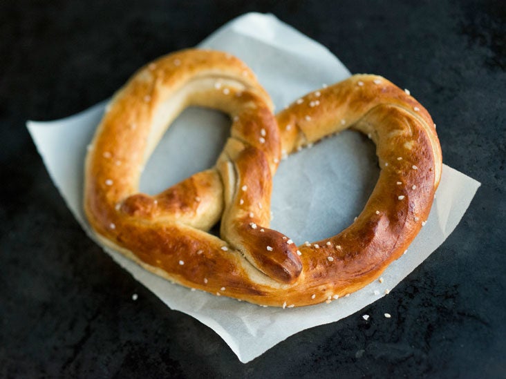 Are Pretzels a Healthy Snack? Here's What a Dietitian Says