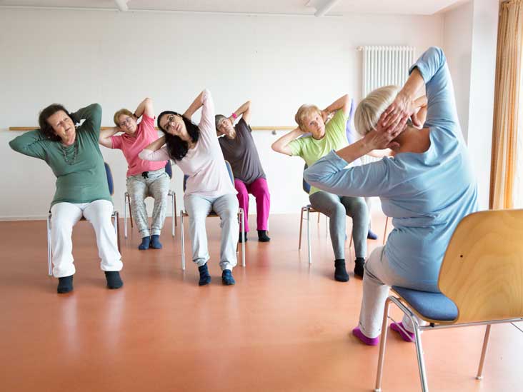 5 Seated Back Pain Stretches for Seniors