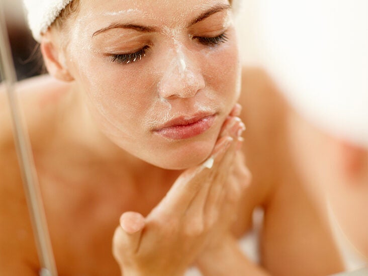 How to Get Rid of Large Pores 8 Ways pic image