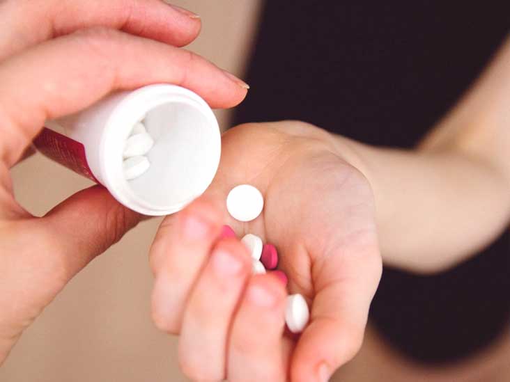 Advil vs. Tylenol: What's Better for Arthritis and Other Pain?