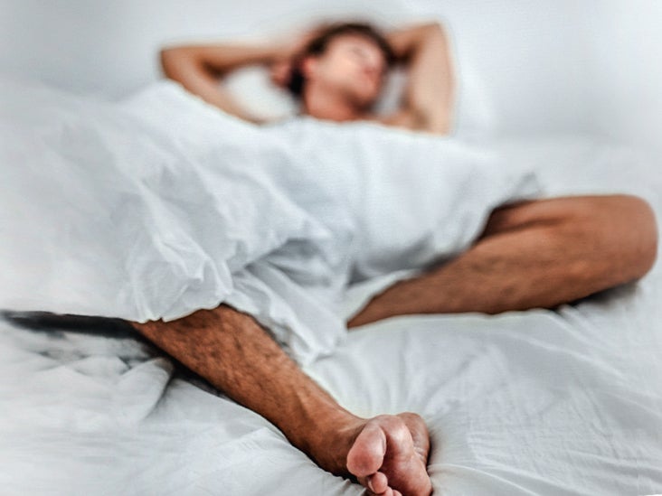 sexy solo masturbation on bed