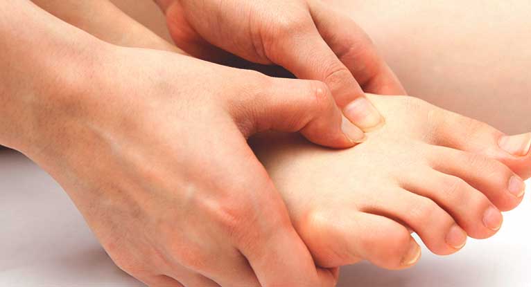 plantar flexion pain top of foot