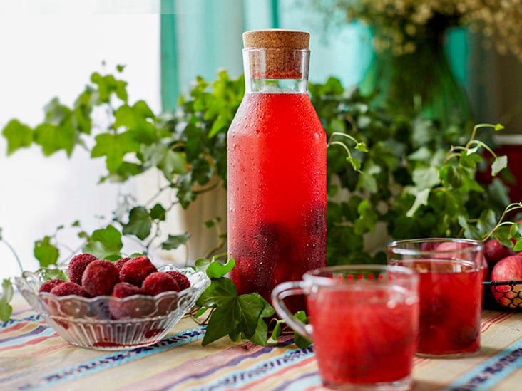Benefits of Cranberry Juice: Is It Healthy?