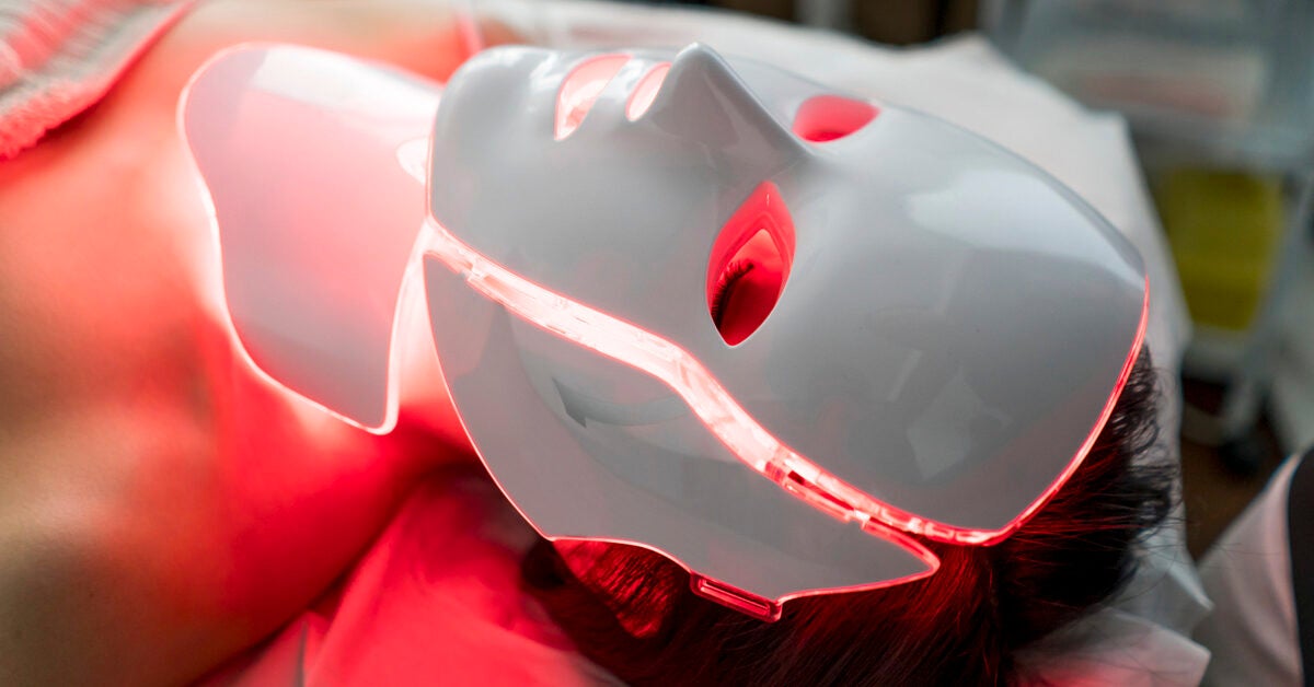 red blue light face treatment