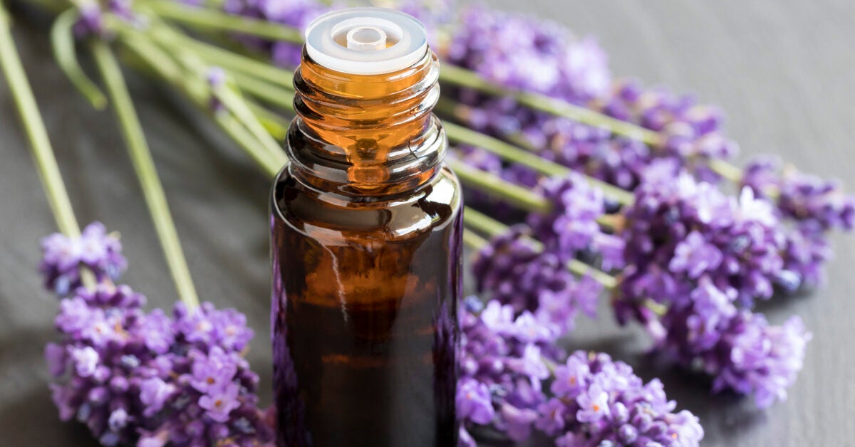 What Can I Mix Lavender Oil With