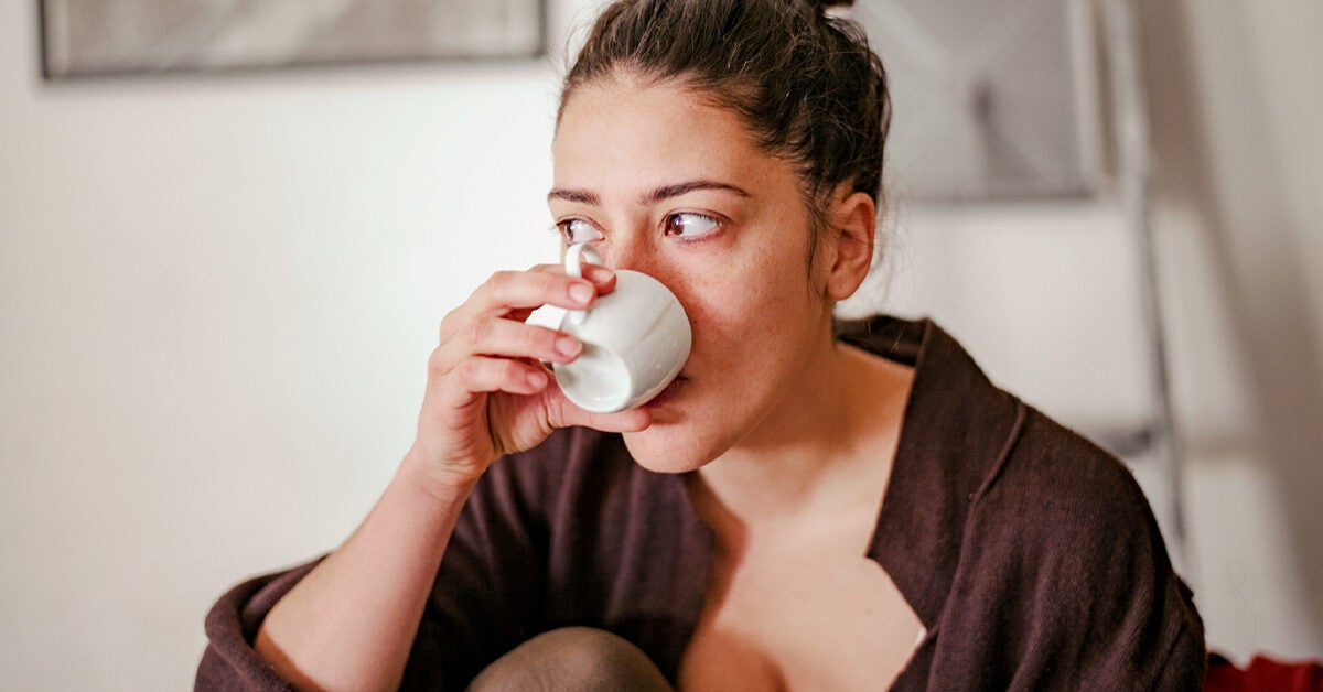 Bea și pierde în greutate: 7 tipuri de ceai care ard grăsimi
