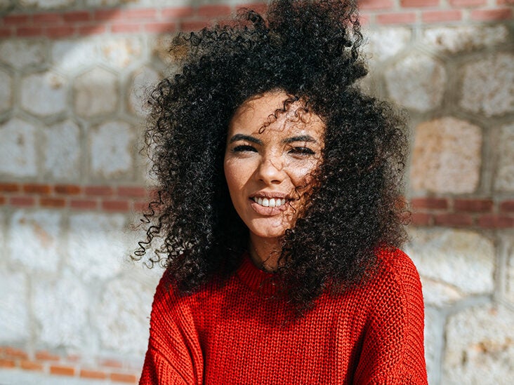 Frizzy, Curly Hair: How to Style It