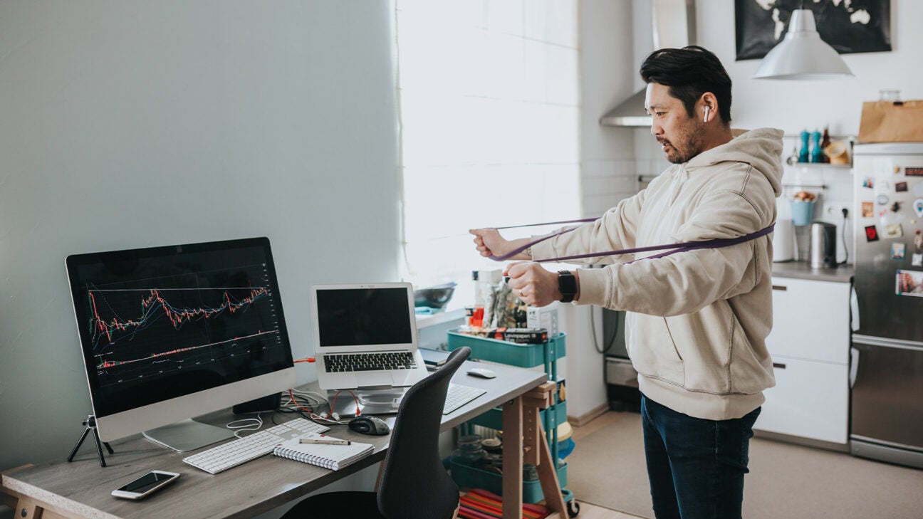 Standing Desk Workout - 5 Exercises to do at Work 